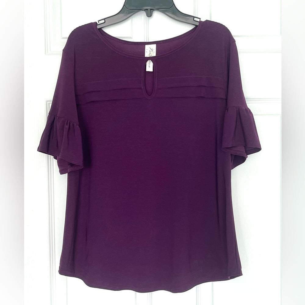 3/$25 Like-New Perseption Blouse